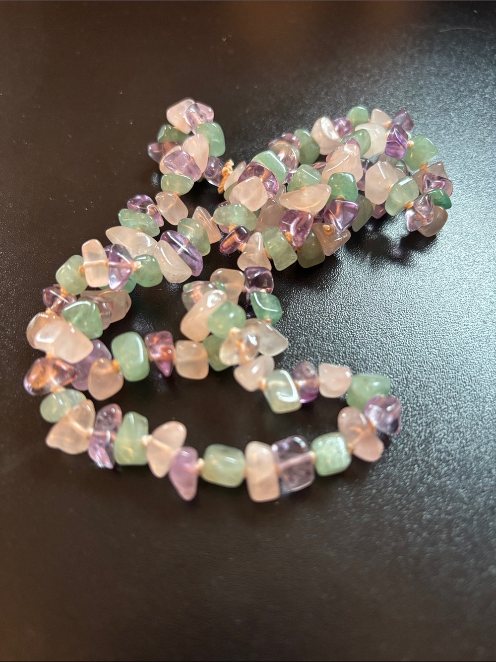 Fashion Jewelry Pastel Fluorite Chip Bead Necklace in White, Green & Purple